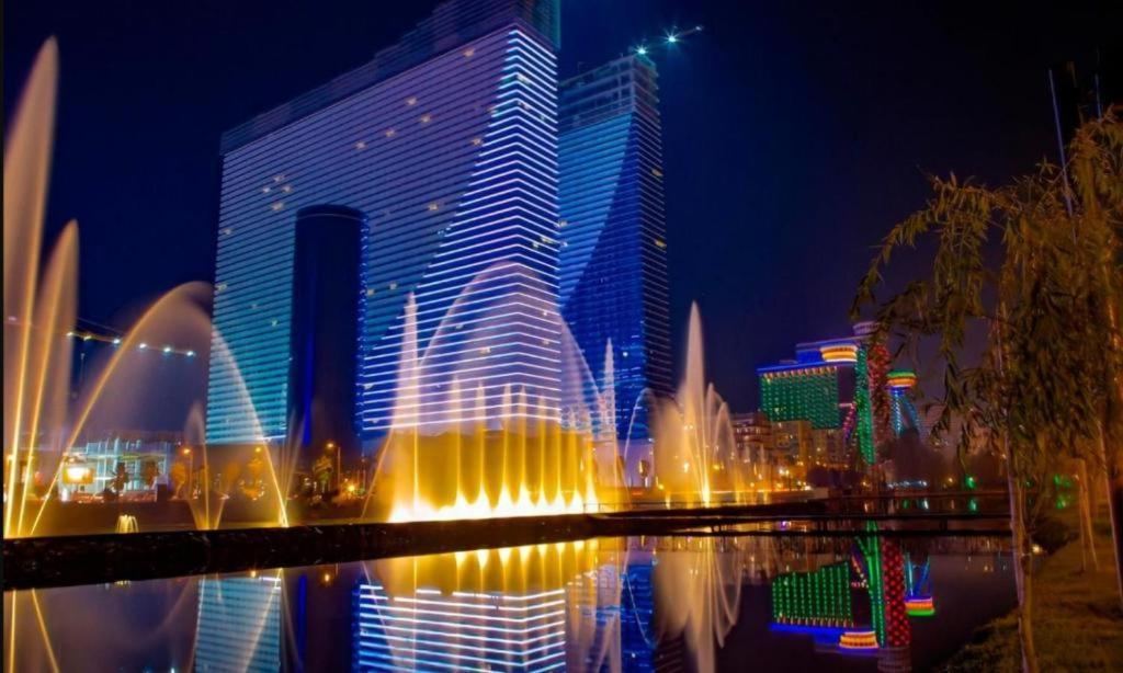 Орби Сити Batumi Exteriér fotografie
